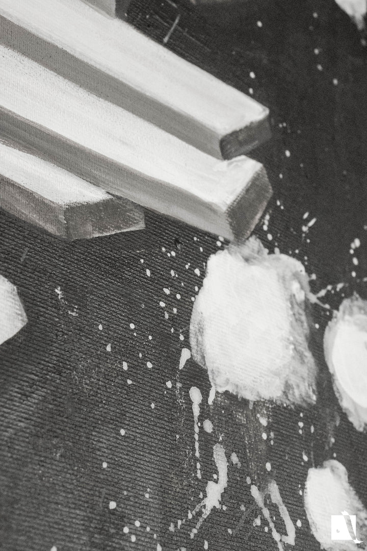 Pictura figurativa pianist cu tigara, alb negru, abstract in acrilic