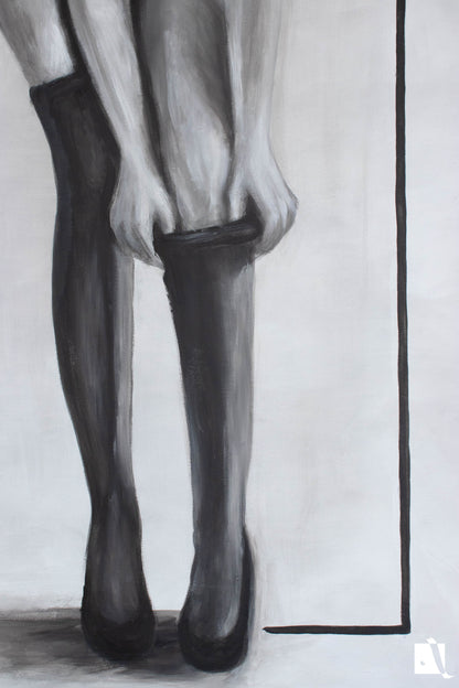 Pictura  minimalista cu figura femeie realistica ciorapi sexy si par lasat