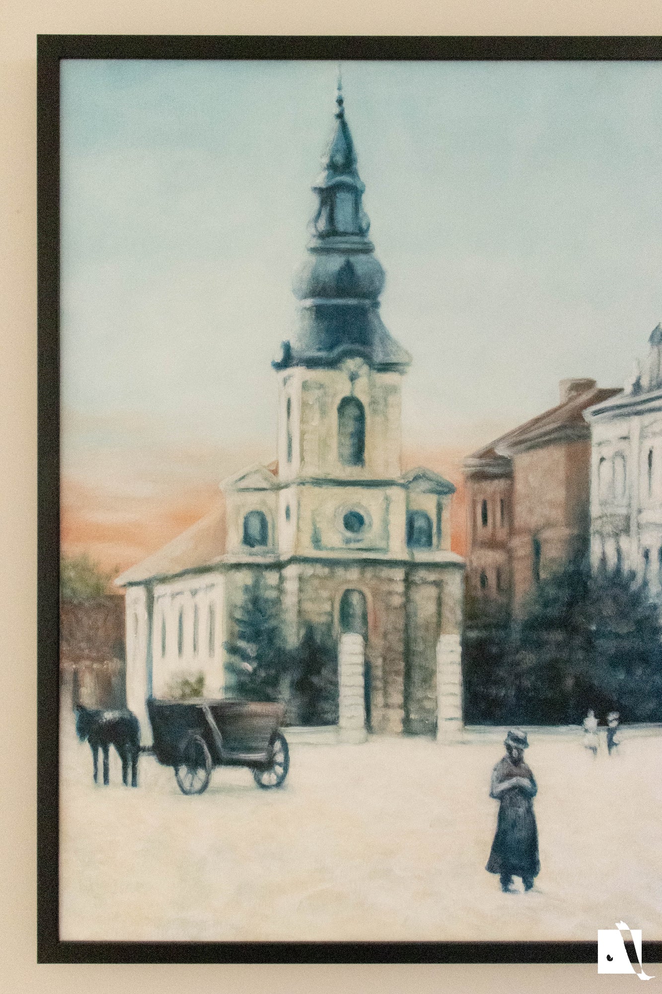 pictura realista cu peisaj urban despre piata traian din timisoara dupa o poza veche asezat in context classic de amenajare